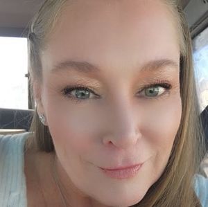 Meet your Posher, Christy